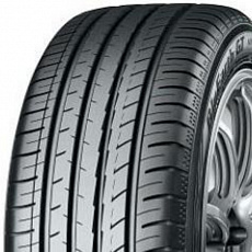 Yokohama BluEarth-GT AE51B 215/55 R 17 94V