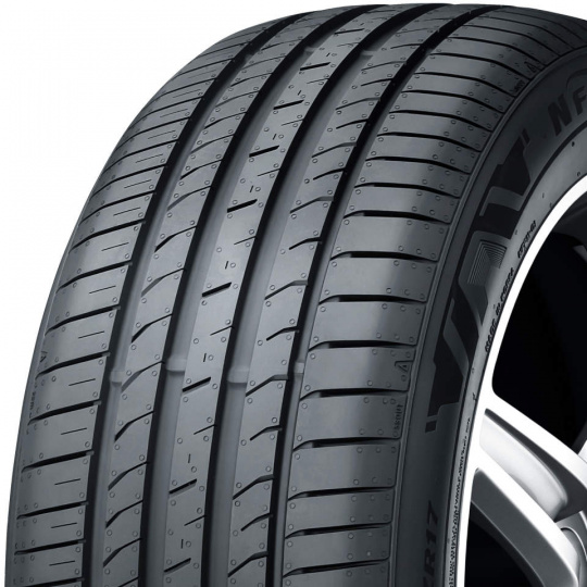 Nexen N'fera Primus 215/60 R 17 96V