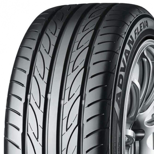 Yokohama Advan-Fleva V701 255/40 R 17 94W